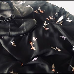 Torrid origami crane print butterfly sleeve blouse